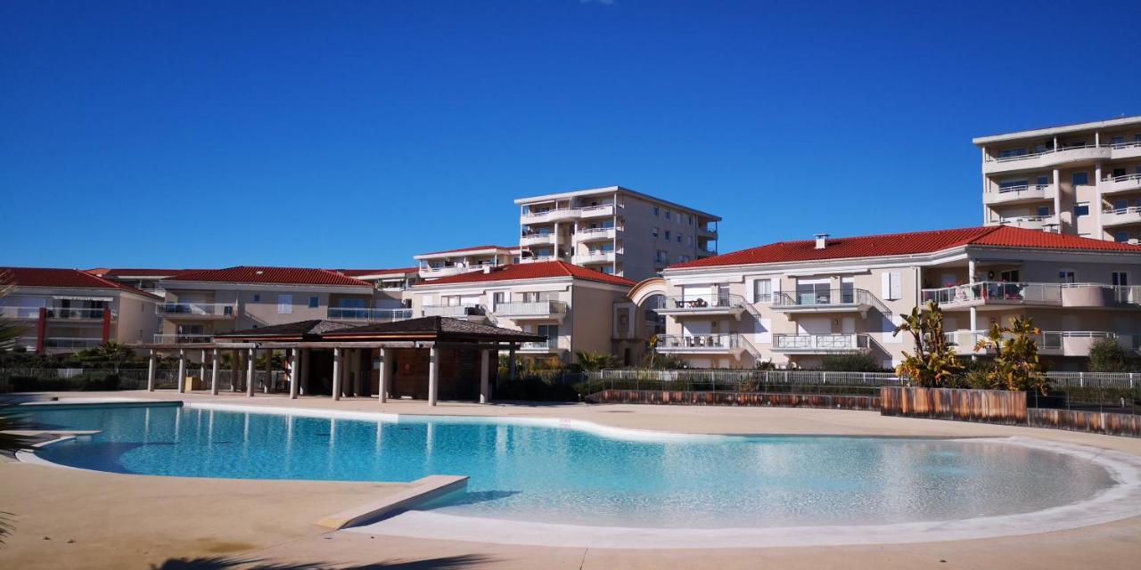 Domaine Flore Dauphin Apartamento *