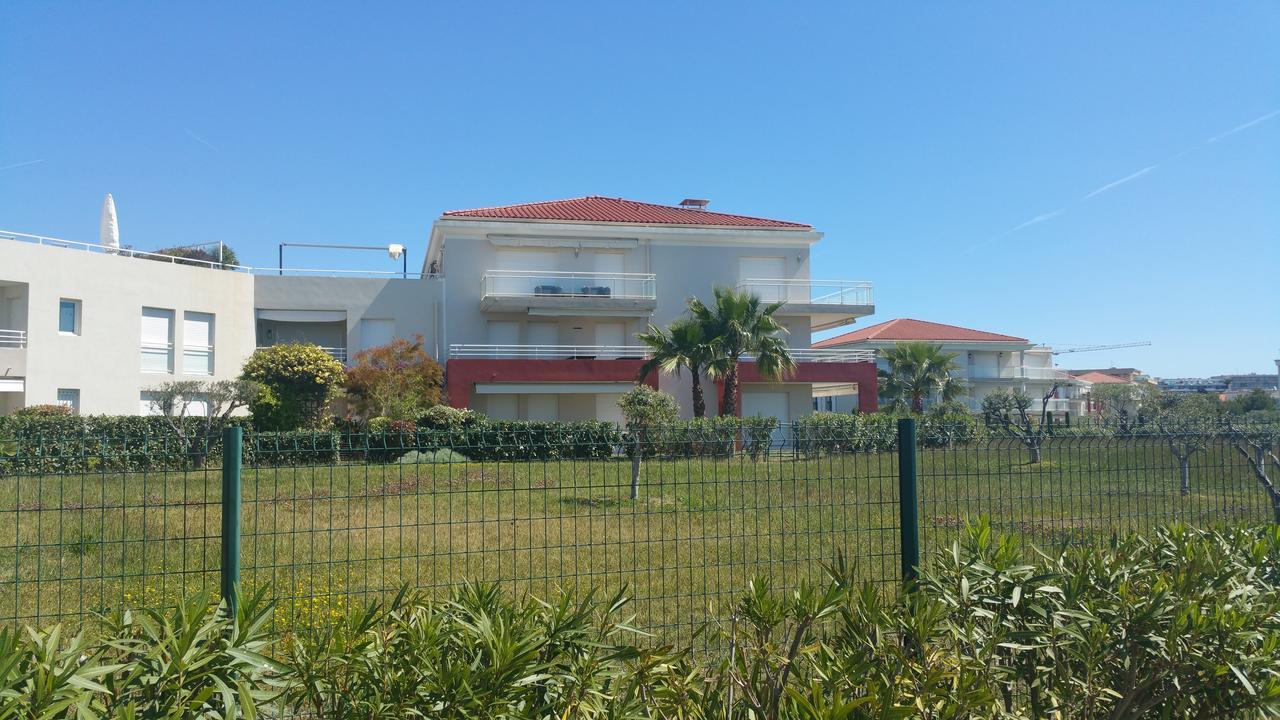 Domaine Flore Dauphin Apartment